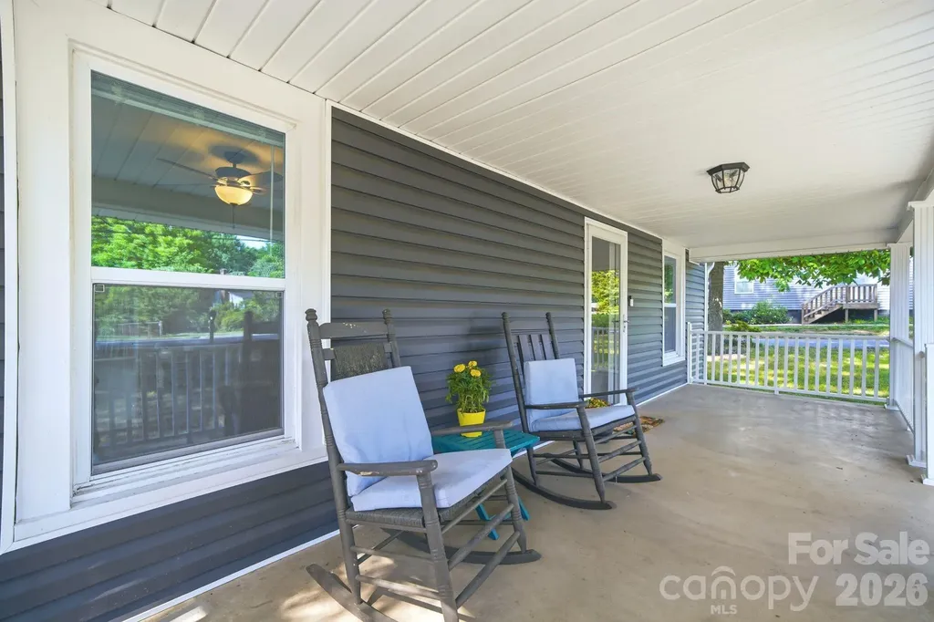 235 N Beaver Street Landis NC 28088