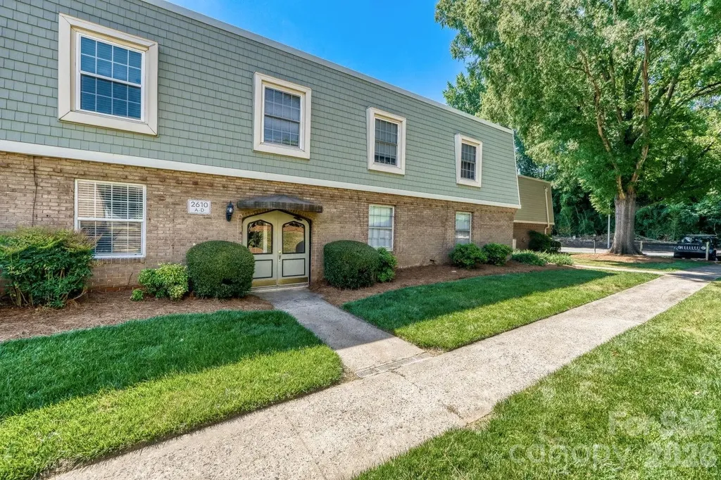 2610 Park Road Charlotte NC 28209