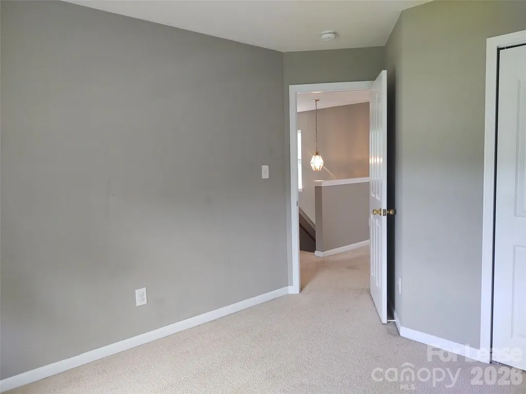 7302 Woodbourne Lane Charlotte NC 28273
