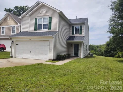 7302 Woodbourne Lane Charlotte NC 28273