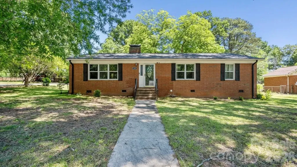 1201 Memory Lane Monroe NC 28112
