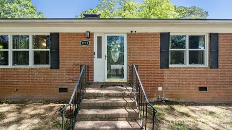 1201 Memory Lane Monroe NC 28112