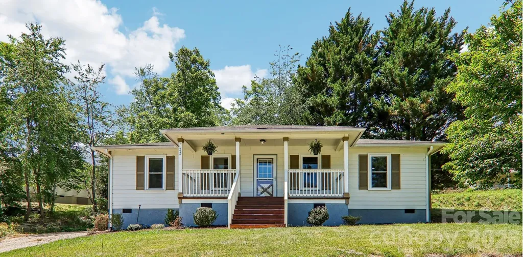 Weaverville NC, 133 Highland Street