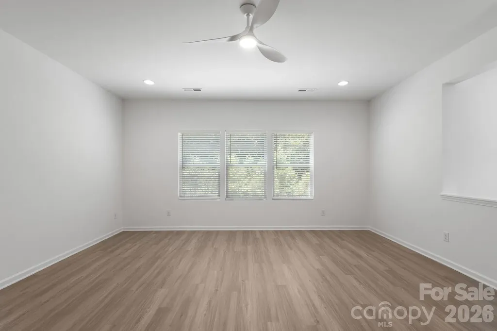 8939 Rockrose Way Charlotte NC 28214