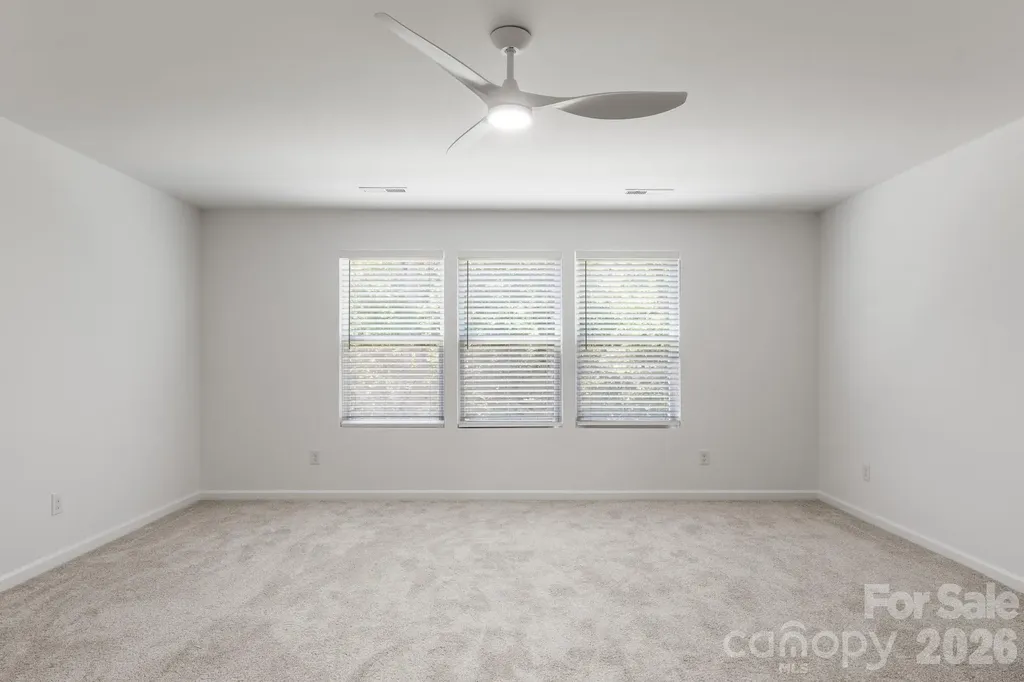8939 Rockrose Way Charlotte NC 28214