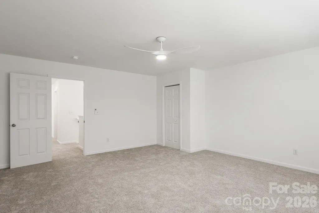 8939 Rockrose Way Charlotte NC 28214