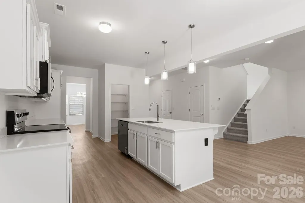 8939 Rockrose Way Charlotte NC 28214