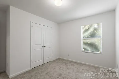 8939 Rockrose Way Charlotte NC 28214