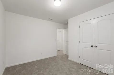 8939 Rockrose Way Charlotte NC 28214