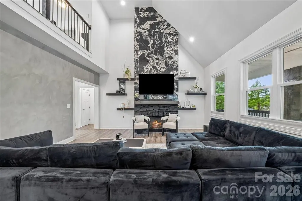9712 Worley Drive Charlotte NC 28215