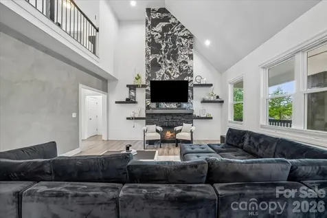 9712 Worley Drive Charlotte NC 28215