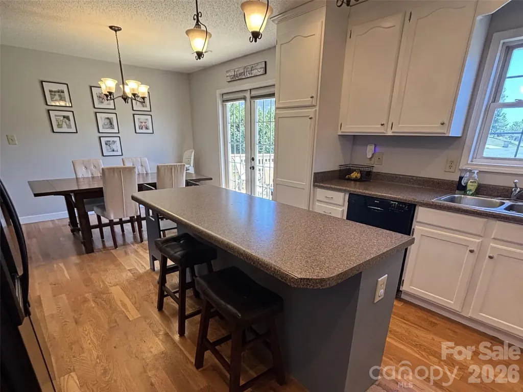 2311 Merts Way Hudson NC 28638