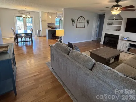 2311 Merts Way Hudson NC 28638