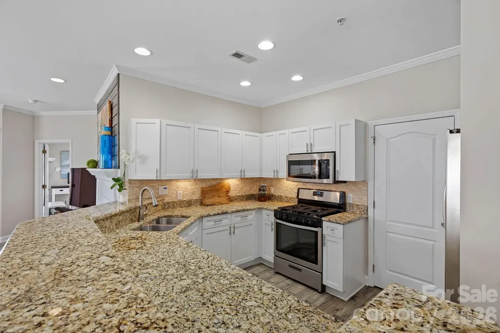 18609 Harborside Drive Cornelius NC 28031