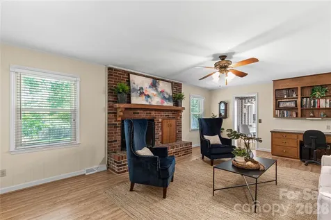 956 Providence Road Lancaster SC 29720