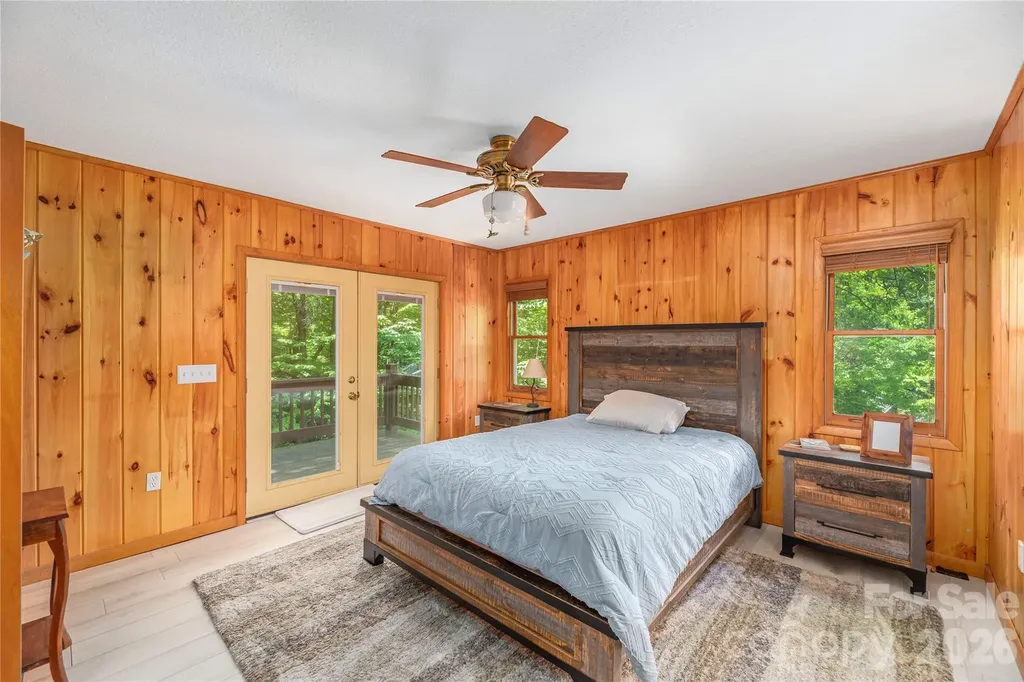 868 Cabin Flats Road Sylva NC 28723