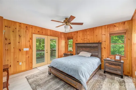 868 Cabin Flats Road Sylva NC 28723