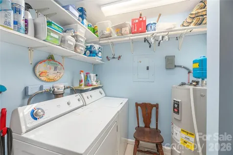 868 Cabin Flats Road Sylva NC 28723