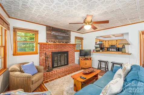 868 Cabin Flats Road Sylva NC 28723