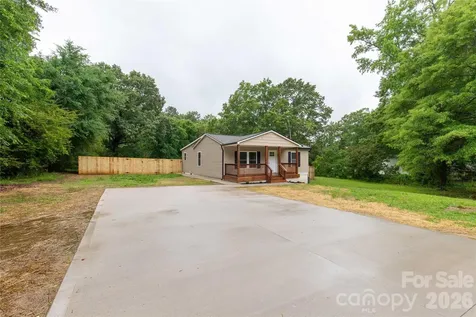 5224 Lancaster Highway Fort Lawn SC 29714
