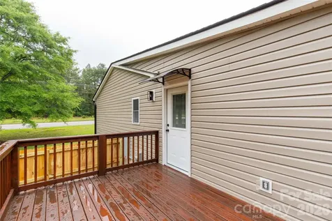 5224 Lancaster Highway Fort Lawn SC 29714