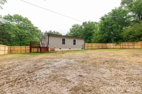 5224 Lancaster Highway Fort Lawn SC 29714