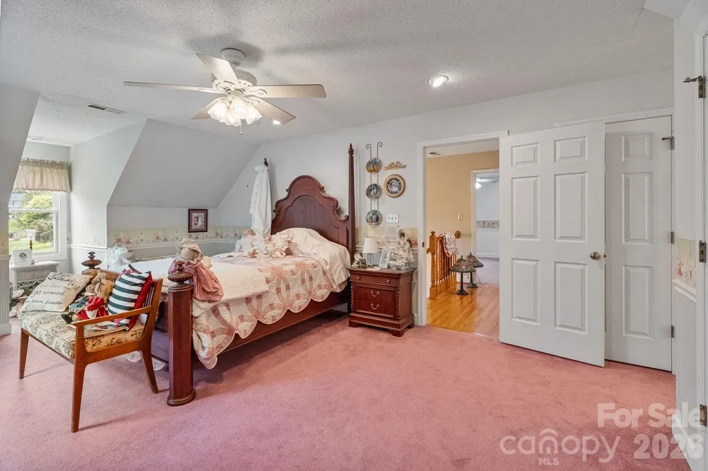 401 Redwood Court Lenoir NC 28645