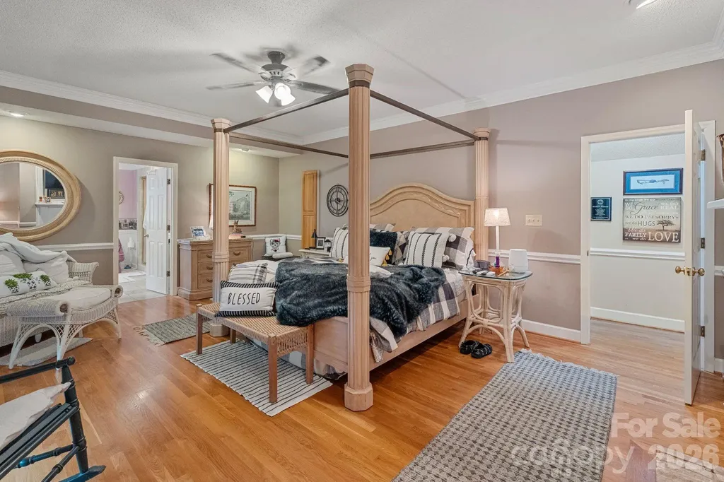 401 Redwood Court Lenoir NC 28645