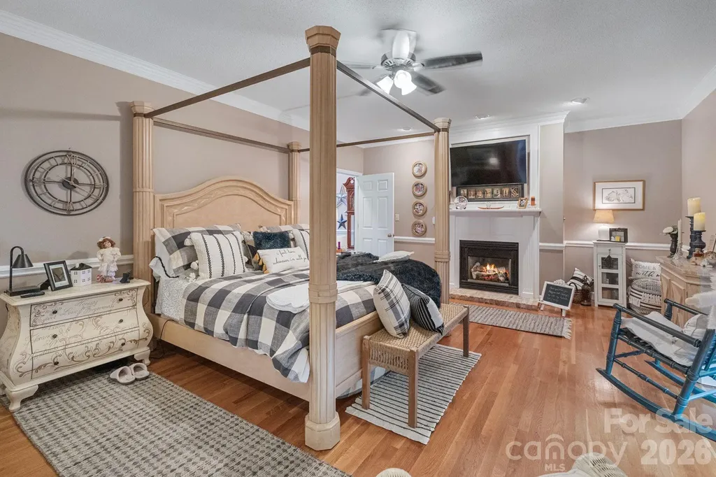 401 Redwood Court Lenoir NC 28645