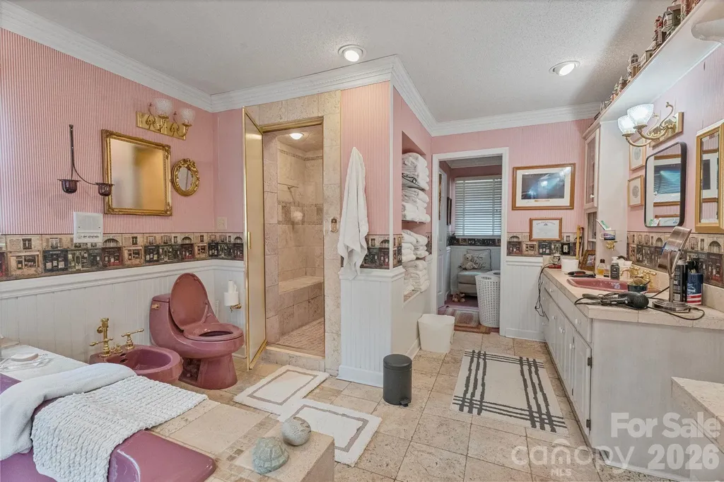 401 Redwood Court Lenoir NC 28645