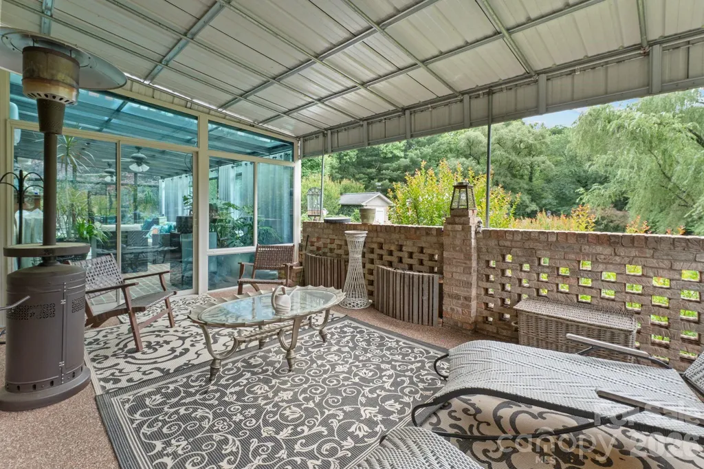 401 Redwood Court Lenoir NC 28645