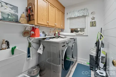 401 Redwood Court Lenoir NC 28645