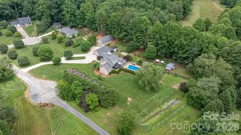 401 Redwood Court Lenoir NC 28645