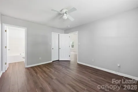 2872 Oasis Lane Charlotte NC 28214