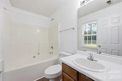 2872 Oasis Lane Charlotte NC 28214