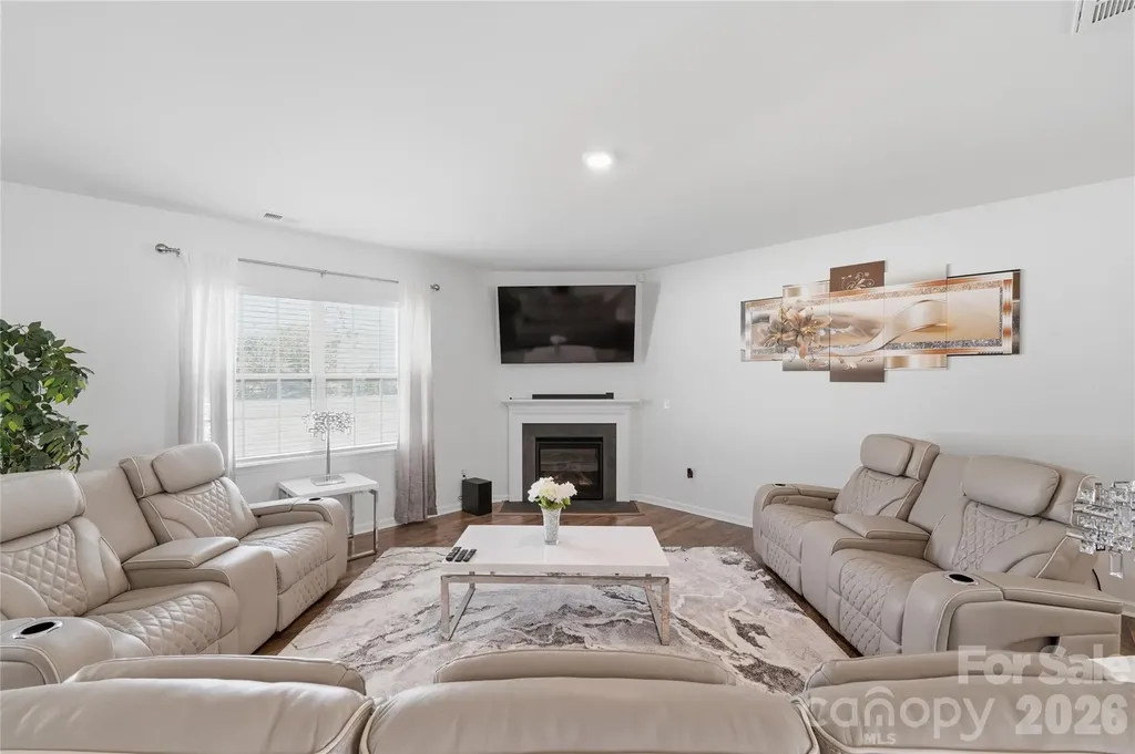 149 Giant Oak Avenue Statesville NC 28677