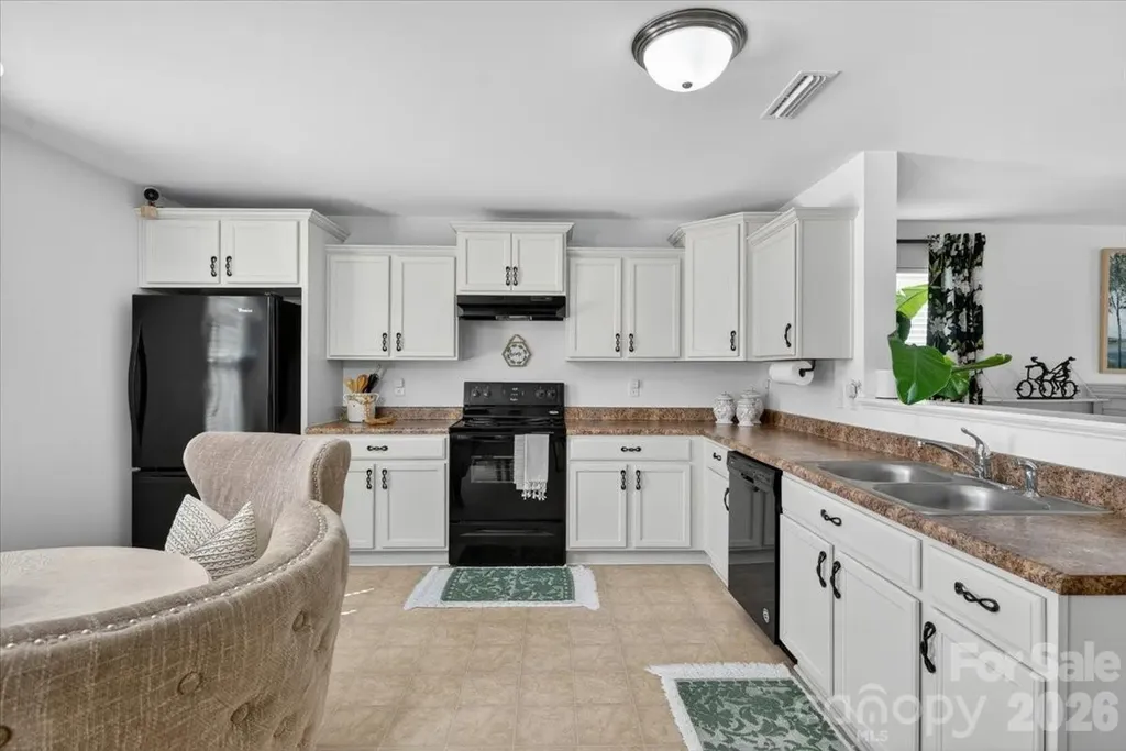 2610 Bramble Ridge Court Charlotte NC 28215