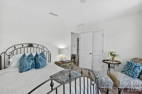 2610 Bramble Ridge Court Charlotte NC 28215