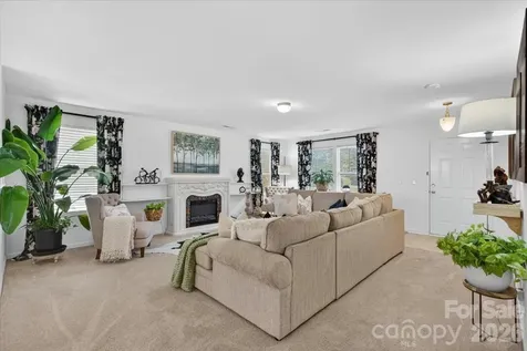 2610 Bramble Ridge Court Charlotte NC 28215