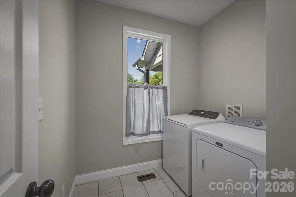 3056 Richard Street Morganton NC 28655