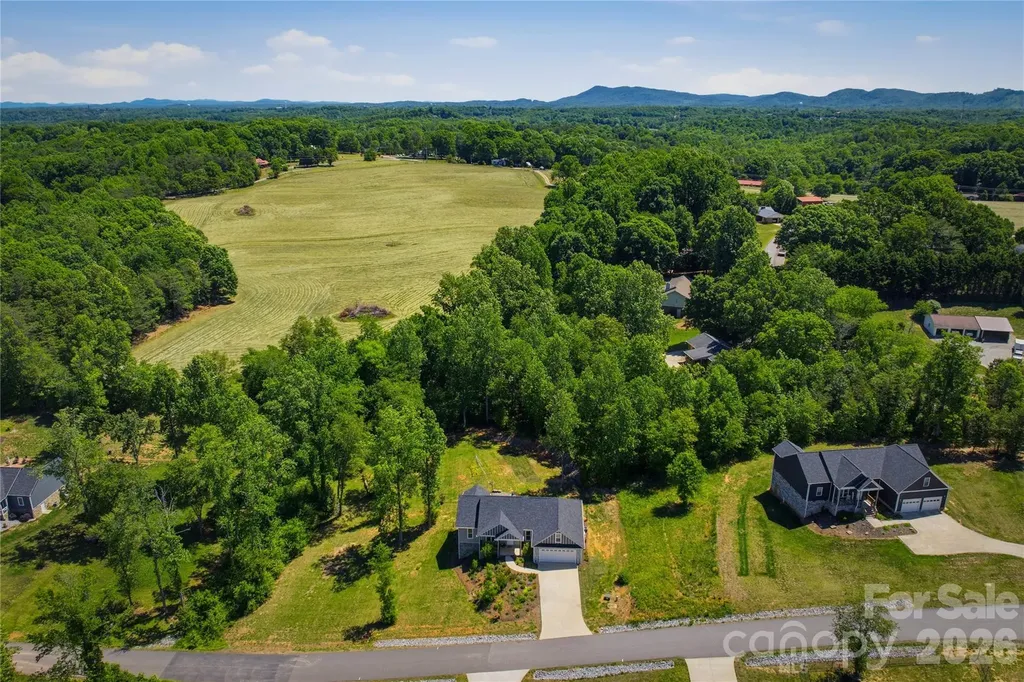 3056 Richard Street Morganton NC 28655