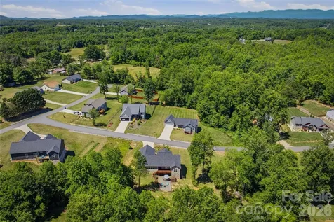 3056 Richard Street Morganton NC 28655