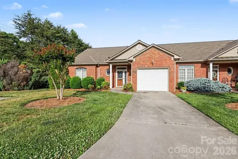 411 Northbridge Drive High Point NC 27265