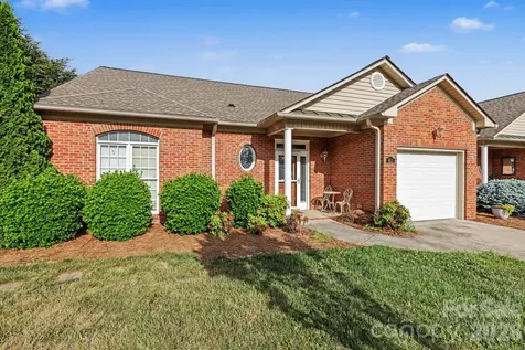 411 Northbridge Drive High Point NC 27265