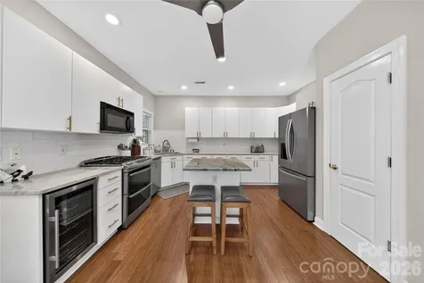 9024 Bonnie Briar Circle Charlotte NC 28277