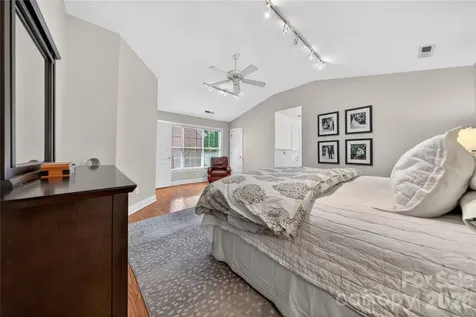 9024 Bonnie Briar Circle Charlotte NC 28277