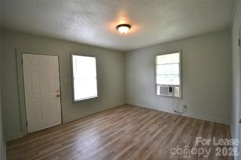 1208 Grace Avenue Lancaster SC 29720