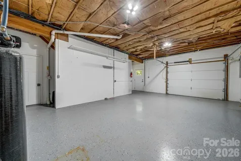 69 Milburn Lane Hendersonville NC 28792