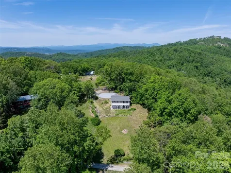 69 Milburn Lane Hendersonville NC 28792