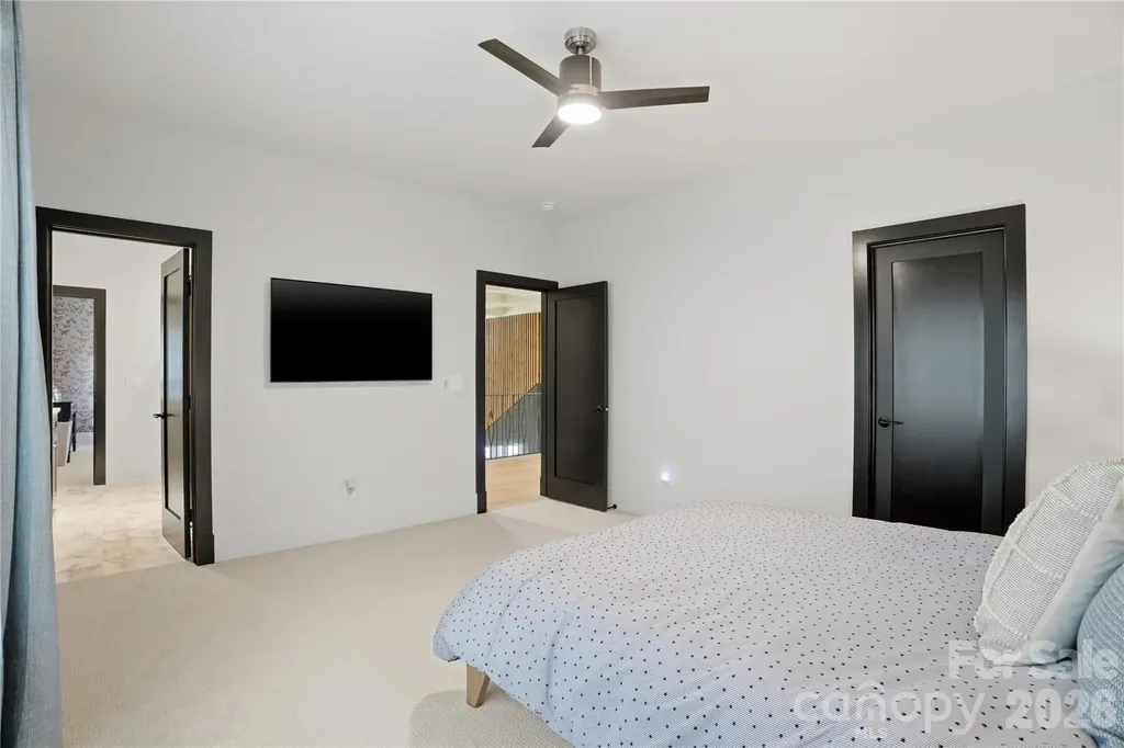 5408 Carmel Road Charlotte NC 28226